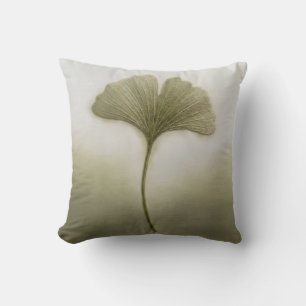 Salbeigrünes Ginkgo-Biloba-Blatt Minimalistischer Kissen