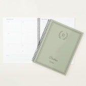 Salbeigrünes Monogramm Personalisierter Stiller Lu Planer (Anzeige)
