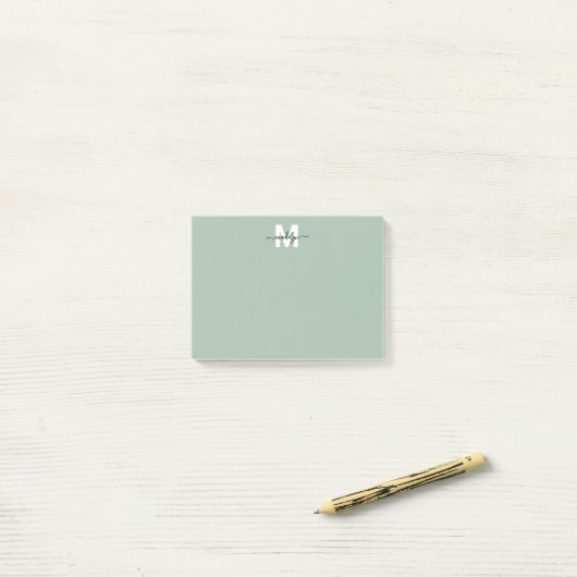 Salbeigrünes Monogramm Post-it Klebezettel (Auf Schreibtisch)