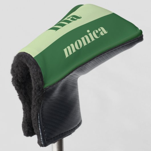 Salbeigrünes Skript-Monogramm-Initial Golf Headcover (3/4 Vorderseite)
