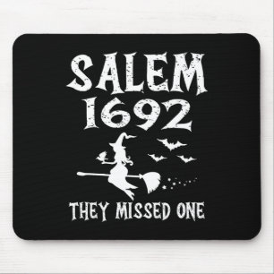 Salem 1692 fehlte ein Halloween-Design Mousepad