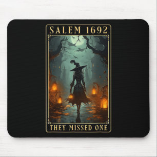 Salem 1692 fehlte eine Halloween-Hexe Mousepad
