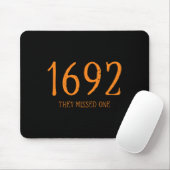 Salem 1692 verpassten sie ein Fun Halloween Hexe 1 Mousepad (Mit Mouse)