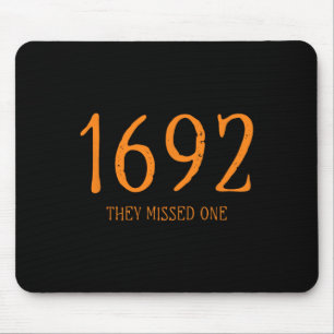Salem 1692 verpassten sie ein Fun Halloween Hexe 1 Mousepad
