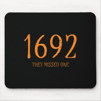 Salem 1692 verpassten sie ein Fun Halloween Hexe 1 Mousepad