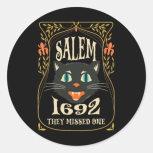 Salem 1692 verpassten sie ein HexenkHalloween Runder Aufkleber