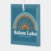 Salem Lake North Carolina Rainbow Ornament Aus Glas (Vorderseite links)
