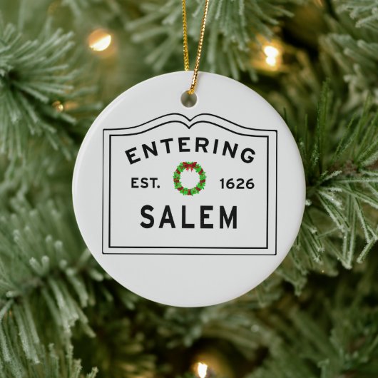 Salem, MA Holiday Wreath Keramik Ornament (Baum)