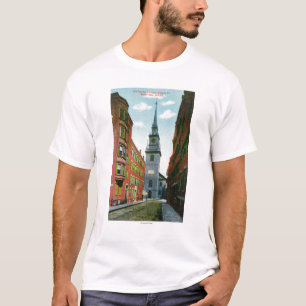 Salem-Straßen-Ansicht der alten Nordkirche Gbd #  T-Shirt