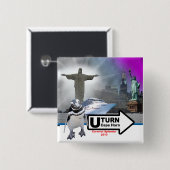 Sally das Penguin-Quadrat, welches das Horn-Button Button (Vorne & Hinten)