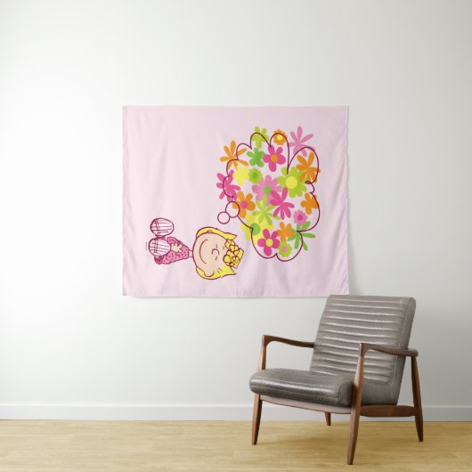 Sally Thinking of Blume Wandteppich (Beispiel (Horizontal))