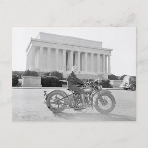 Sally und ihr Harley Postkarte