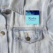 Salon Name Tag Taste Brooch blue grunge floral 2 Button (Beispiel)