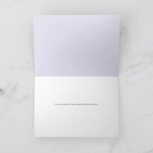 Salt & Pepper on Periwinkle Flirty Romantic Karte (Innenseite)