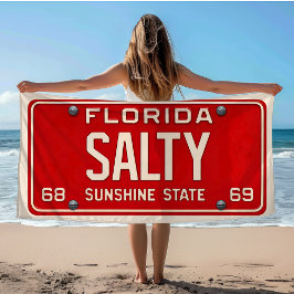 Salty 1969 | Rotes Retro-Florida-Nummernschild Sur Strandtuch
