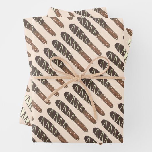 Salty Chocolate Covered Pretzel Sticks Junk Food Geschenkpapier Set (Beispiel)