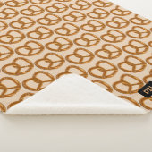 Salty Twisted Brot Bretzels Muster, eigene Initial Sherpadecke (3/4)