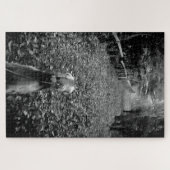 Saluki-Hund im Wald Puzzle (Horizontal)