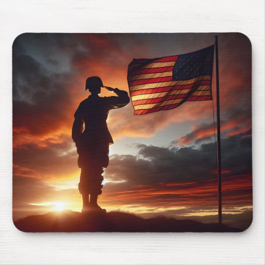 Saluting American Soldier Mousepad (Vorne)