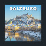 Salzburg Österreich - Urlaub Winter Magnet<br><div class="desc">Salzburg ist eine Stadt von zeitloser Schönheit, eingebettet zwischen den dramatischen Alpen und der Salzach. Bekannt als Geburtsort von Wolfgang Amadeus Mozart, strahlt es ein reichhaltiges musikalisches Erbe aus, das das ganze Jahr über durch Festivals und Konzerte gefeiert wird. Das historische Zentrum der Stadt, ein UNESCO-Weltkulturerbe, ist ein Meisterwerk der...</div>