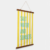 Salzwasser und Sonnenuntergänge Gelber Cabana-Stre Wandteppich Mit Holzrahmen (Gewinkelt)