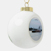 Sam Laud Ball oder Schneeflocken Keramik Kugel-Ornament (Links)