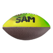 Sam Name auf grüner und gelber Ölfarbe, Football (Gedreht 90)