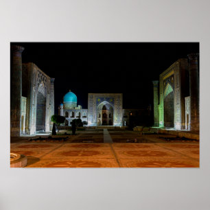 Samarkand, Usbekistan - Registerplatz bei Nacht Poster