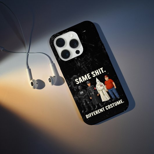Same Different Costume iPhone Hülle