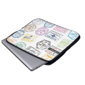 Sammlung von Passport-Briefmarke Abgeschieden auf Laptopschutzhülle (Vorne Knopf)