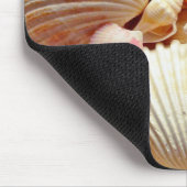 Sammlung von Seashells Scallops Clams and Conch Mousepad (Ecke)