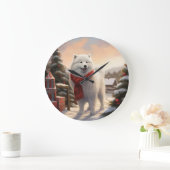 Samoyed Dog in Schneehochweihen Große Wanduhr (Zuhause)