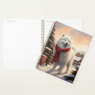 Samoyed Dog in Schneehochweihen Planer