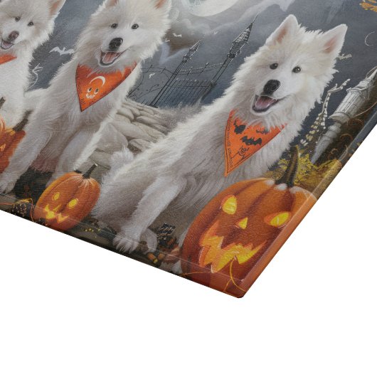 Samoyed Halloween Spooky Schneidebrett (Ecke)