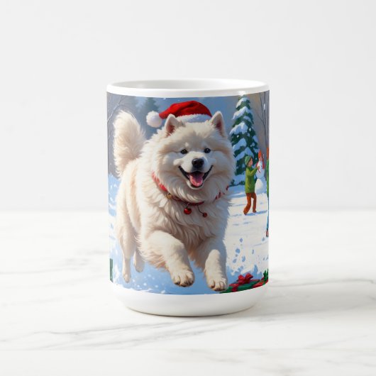 Samoyed Running in Snow mit Weihnachtshut Kaffeetasse (Mittel)