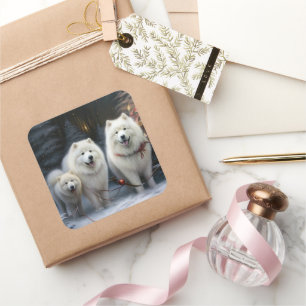 Samoyed Snowy Sleigh Weihnachtsdekor Quadratischer Aufkleber