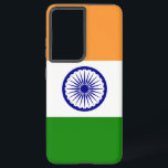 Samsung Galaxy S21 Ultra Case mit indischer Flagge Hülle<br><div class="desc">Eine Touch Indianerstolz auf Ihre Samsung Galaxy S21 Ultra mit unserem exklusiven Cover mit der indischen Flagge! Dieses Stück wurde mit viel Liebe zum Detail gestaltet und feiert das indische Erbe und den kulturellen Reichtum. Das Design zeigt stolz das ikonische Dreifarbenmuster von Safran, Weiß und Grün, wobei der Ashoka Chakra...</div>