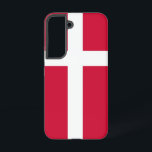 Samsung Galaxy S22 Fallflagge von Dänemark Hülle<br><div class="desc">Mit unserem exklusiven Handy-Cover mit der Flagge Dänemarks können Sie Ihre Samsung Galaxy S22 noch weiter verbessern! Mit viel Liebe zum Detail gestaltet, zeigt dieses Handy stolz das ikonische Design der dänischen Fahne mit einem roten Hintergrund mit einem weißen skandinavischen Kreuz. Es symbolisiert Dänemarks reiche Geschichte, sein kulturelles Erbe und...</div>