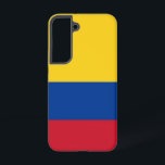 Samsung Galaxy S22 Fallflagge von Kolumbien Samsung Galaxy Hülle<br><div class="desc">Umgestalten Sie Ihre Samsung Galaxy S22 mit unserem exklusiven Handy-Cover mit der Flagge Kolumbiens! Mit viel Liebe zum Detail gestaltet, präsentiert dieses Handy stolz das lebendige Design der kolumbianischen Fahne. Die Fahne besteht aus drei horizontalen Streifen - Gelb, Blau und Rot - wobei der gelbe Streifen die Hälfte der Fahne...</div>