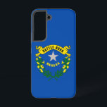 Samsung Galaxy S22 Fallflagge von Nevada Hülle<br><div class="desc">Mit dem Samsung SGH-X500 und dem neuen Samsung SGH-X500 ist das Samsung SGH-E500 der ideale Begleiter für alle, die sich für einen unvergesslichen Aufenthalt interessieren. Dieses Cover wurde mit viel Liebe zum Detail entworfen und zeigt stolz die charakteristischen Elemente der Nevada-Fahne. Es verfügt über ein dunkelblaues Feld mit einem silbernen...</div>