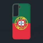 Samsung Galaxy S22 Fallflagge von Portugal Hülle<br><div class="desc">Mit unserem exklusiven Cover unter der Flagge Portugals verwandeln Sie Ihre Samsung Galaxy S22 in eine Feier des portugiesischen Erbes! Mit Präzision und Stolz gestaltet, präsentiert dieses Handy mutig die ikonischen Farben und das Emblem der portugiesischen Flagge, die die reiche Geschichte und kulturelle Identität der Nation symbolisieren. Egal ob Sie...</div>