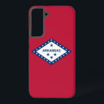 Samsung Galaxy S22 Plus Fallflagge von Arkansas Samsung Galaxy Hülle<br><div class="desc">Mit unserem exklusiven Cover unter der Flagge von Arkansas, der das einzigartige Erbe und die Symbolik des Staat präsentiert, können Sie Ihre Samsung Galaxy S22 Plus genießen! Dieses Cover wurde mit Präzision und Liebe zum Detail gestaltet und zeigt die ikonische Rautenform der Arkansas-Fahne. Im Inneren des Diamanten befinden sich 25...</div>