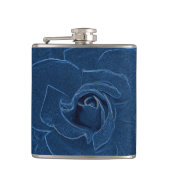 samtblaue Rose Flachmann (Vorderseite)