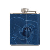 samtblaue Rose Flachmann (Rückseite)