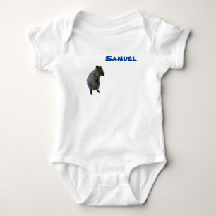 Samuel Name mit Aussie Quokka, Baby Bodysuit Strampler