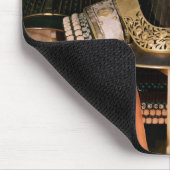 Samuraisturzhelm, Mitte des 14. Jahrhunderts Mousepad (Ecke)