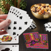 San-Blas-Kuna-Mann mit Fächern Spielkarten (In Situ)