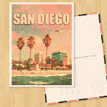 San Diego California Vintag Souvenirs der 50er Jah Postkarte<br><div class="desc">San Diego Kalifornien. Dieses Vintage Design macht den Fans von San Diego Beach zu Weihnachten und zum Geburtstag ein besonderes Geschenk. Das Retro Sommercamp ist ein perfektes Geschenk für Reisende und Liebhaber von tropischen Reisezielen.</div>