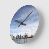 San Diego Skyline Runde Wanduhr (Winkel)