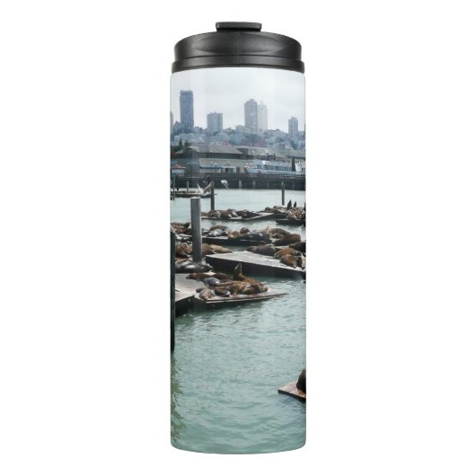 San Francisco und Pier 39 Sea Lions City Skyline Thermosbecher (Vorderseite)
